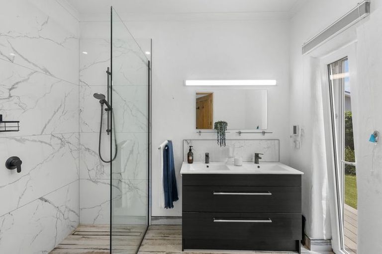 Photo of property in 10 Park Crescent, Mangawhai Heads, Mangawhai, 0505