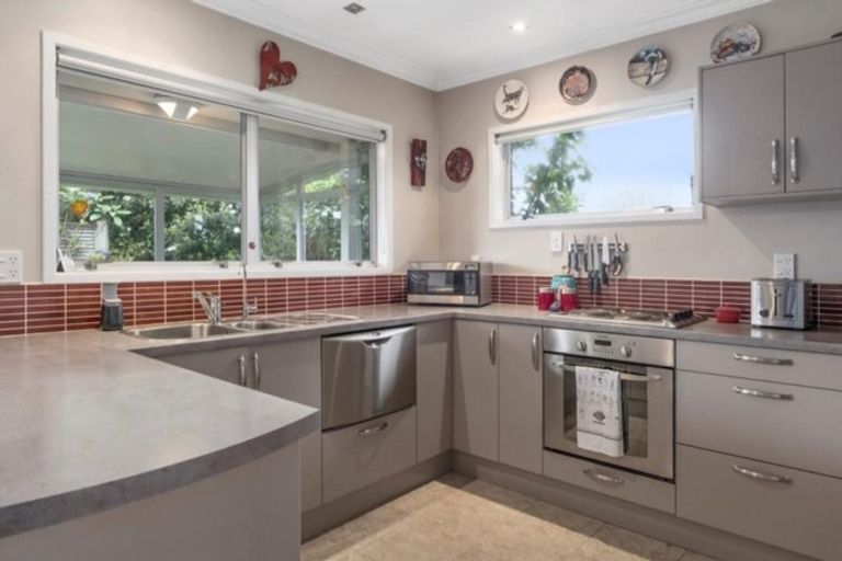 Photo of property in 2/33 Strathmore Street, Matua, Tauranga, 3110