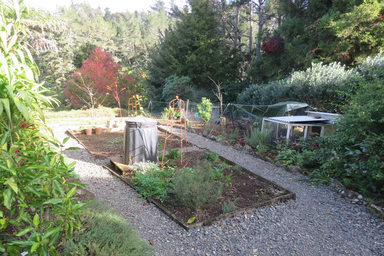 Photo of property in 28 Tanekaha Lane, Kerikeri, 0294