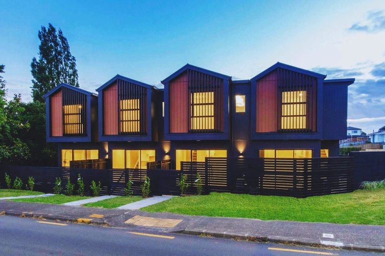 Photo of property in 82b Union Road, Howick, Auckland, 2014