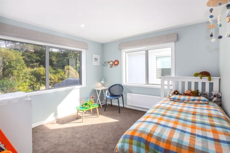 Photo of property in 10 Glide Lane, Whitby, Porirua, 5024