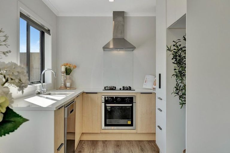 Photo of property in 1/11 Forster Avenue, Hillcrest, Hamilton, 3216