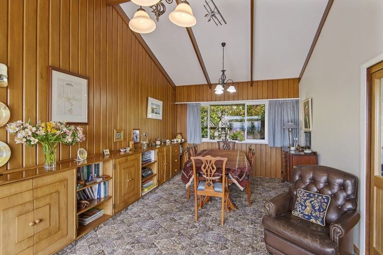 Photo of property in 227 Mount Pleasant Road, Mount Pleasant, Christchurch, 8081