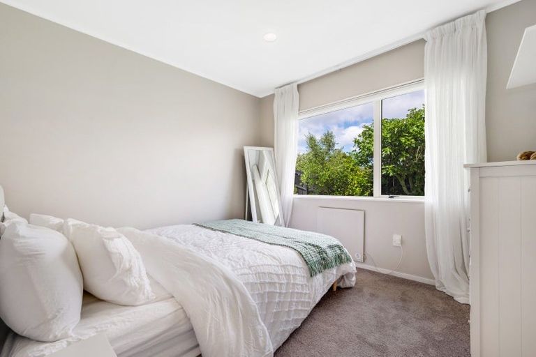 Photo of property in 34 Ambleside Drive, Northpark, Auckland, 2013