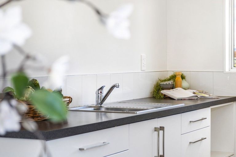 Photo of property in 114c Simpson Road, Papamoa Beach, Papamoa, 3118