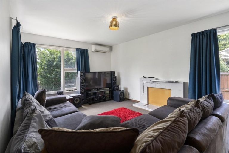 Photo of property in 3 Reynolds Avenue, Bishopdale, Christchurch, 8053