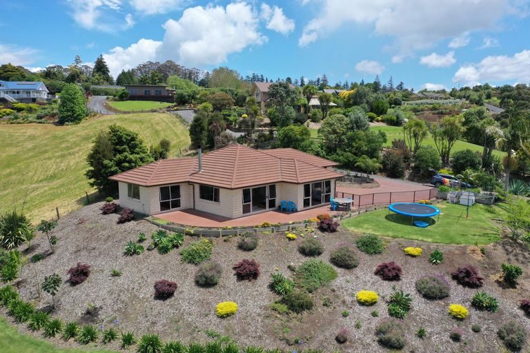 Photo of property in 30 Ruru Lane, Kerikeri, 0230
