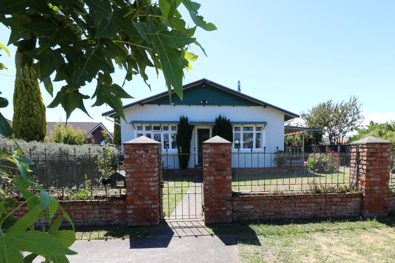 Photo of property in 3 Handley Place, Glen Avon, New Plymouth, 4312