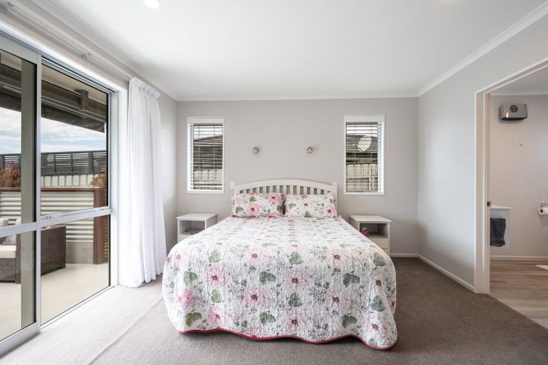 Photo of property in 11 Les Wakefield Road, Mapua, 7005