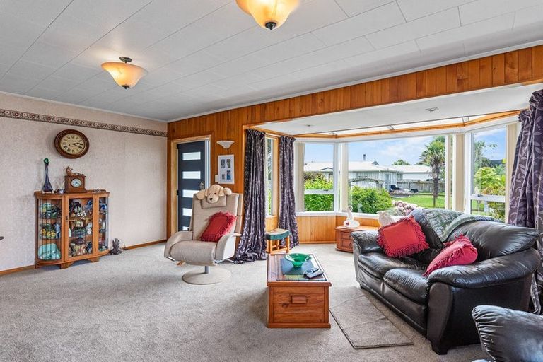 Photo of property in 3 Sharda Grove, Paraparaumu Beach, Paraparaumu, 5032