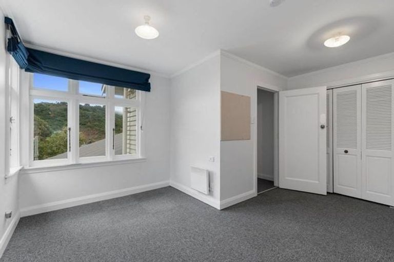 Photo of property in 313 Karori Road, Karori, Wellington, 6012