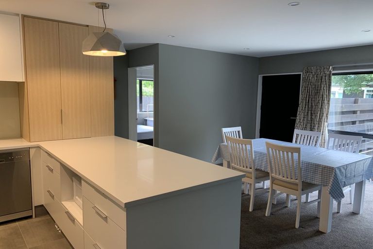 Photo of property in 60 Creyke Road, Ilam, Christchurch, 8041