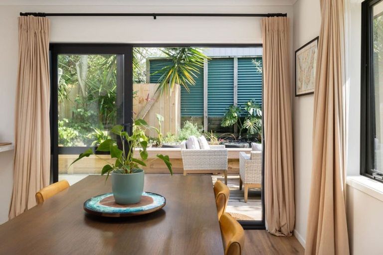 Photo of property in 14a Macmillan Street, Katikati, 3129