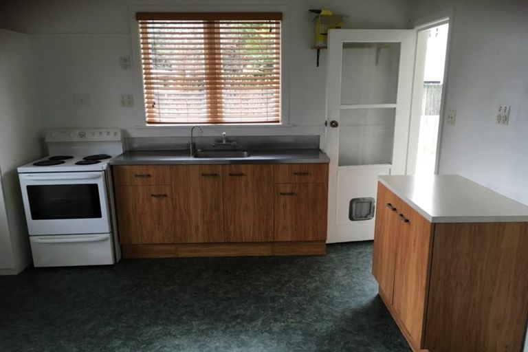 Photo of property in 13 Melrose Avenue, Owhata, Rotorua, 3010