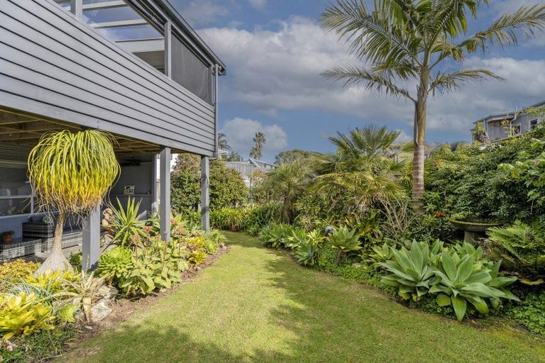 Photo of property in 12 Hilldale Crescent, Kuaotunu West, Whitianga, 3592