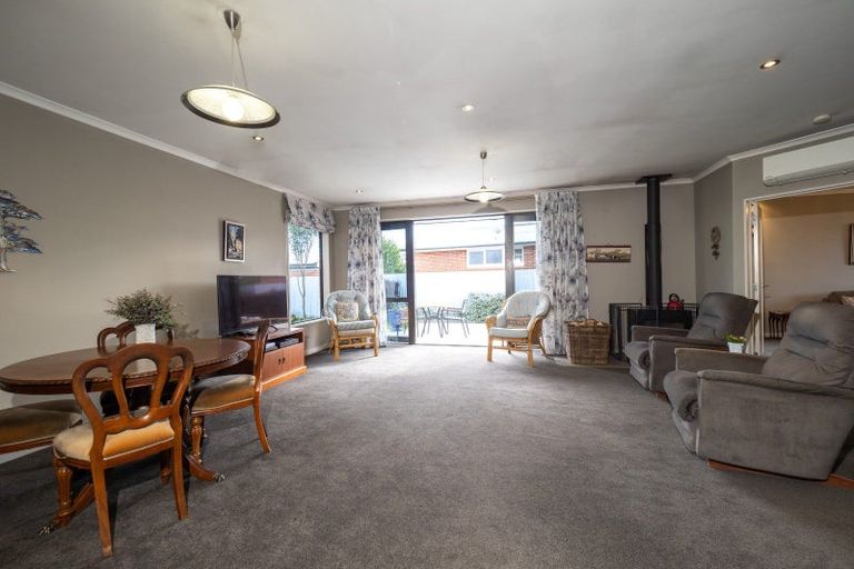 Photo of property in 17 Buckleys Terrace, Tinwald, Ashburton, 7700