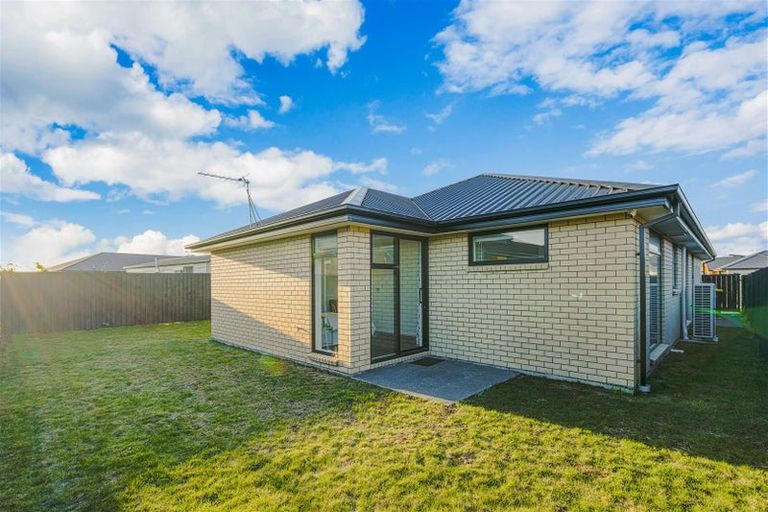 Photo of property in 6 Dianthus Place, Wigram, Christchurch, 8025