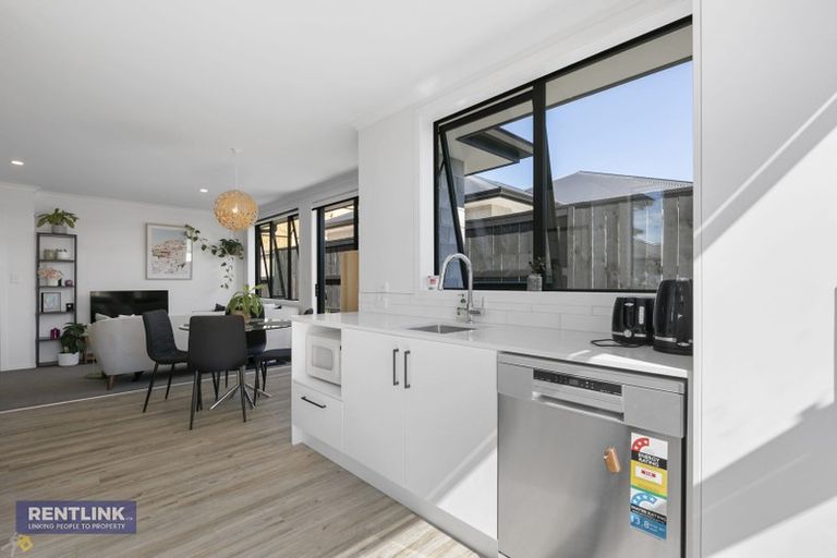 Photo of property in 25b Kiritiana Close, Pyes Pa, Tauranga, 3112