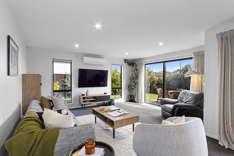 Photo of property in 2 Saxby Lane, Halswell, Christchurch, 8025