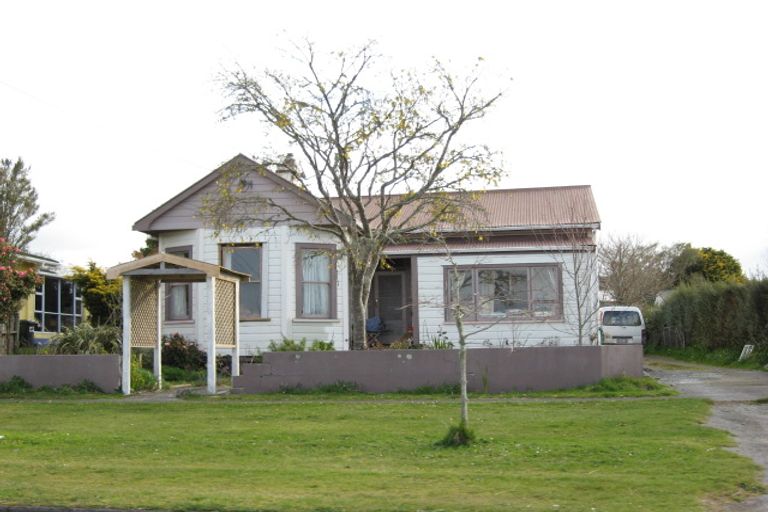 Photo of property in 17 Miranda Street, Stratford, 4332