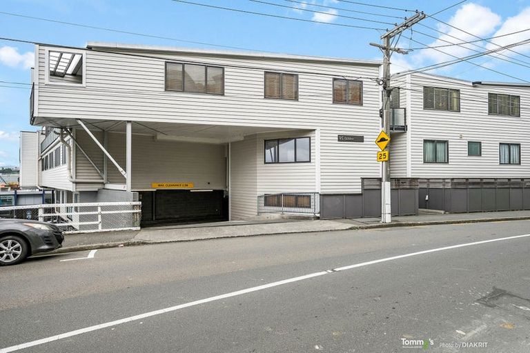 Photo of property in 1/45 Childers Terrace, Kilbirnie, Wellington, 6022