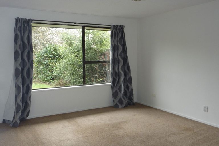 Photo of property in 2/68 Sabys Road, Halswell, Christchurch, 8025