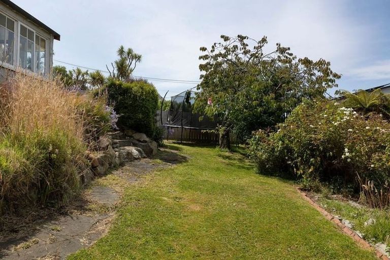 Photo of property in 20 Adderley Terrace, Ravensbourne, Dunedin, 9022
