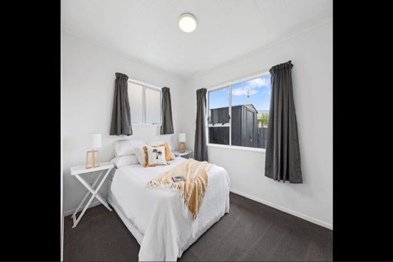 Photo of property in 2a Moorea Place, Mount Maunganui, 3116