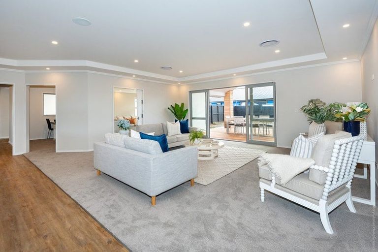 Photo of property in 21 Ridgeland Way, West Melton, 7618