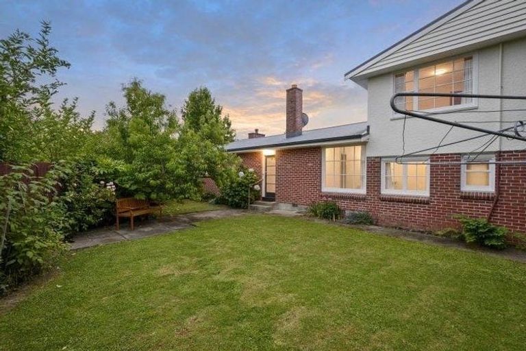 Photo of property in 23 Saint Clio Street, Ilam, Christchurch, 8041