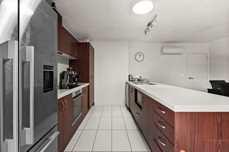 Photo of property in 24 Mcnaughton Place, Onekawa, Napier, 4110