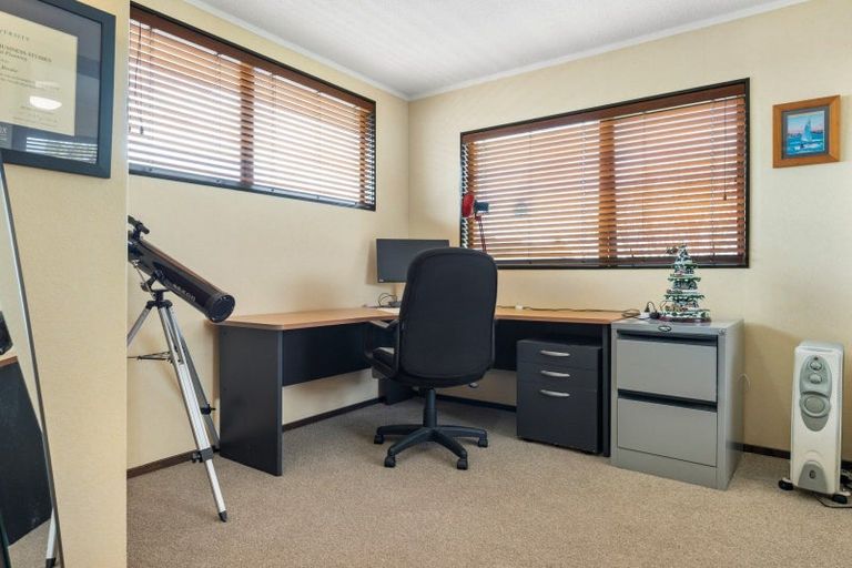 Photo of property in 55 Dunlop Road, Te Puke, 3119