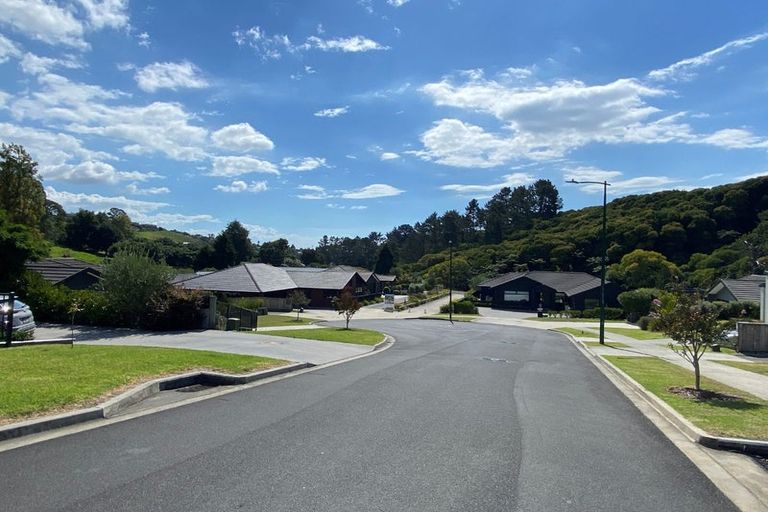 Photo of property in 1 Arohena Court, Ohauiti, Tauranga, 3112