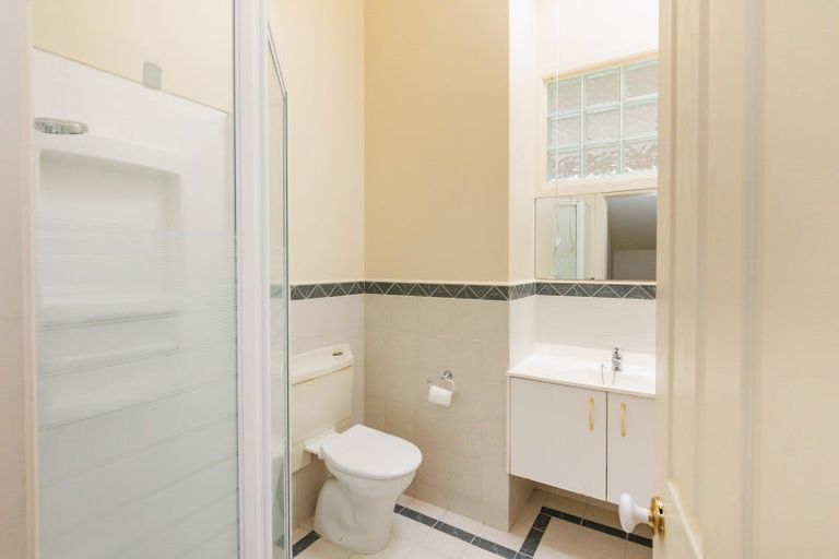 Photo of property in 94a Te Awe Awe Street, Hokowhitu, Palmerston North, 4410