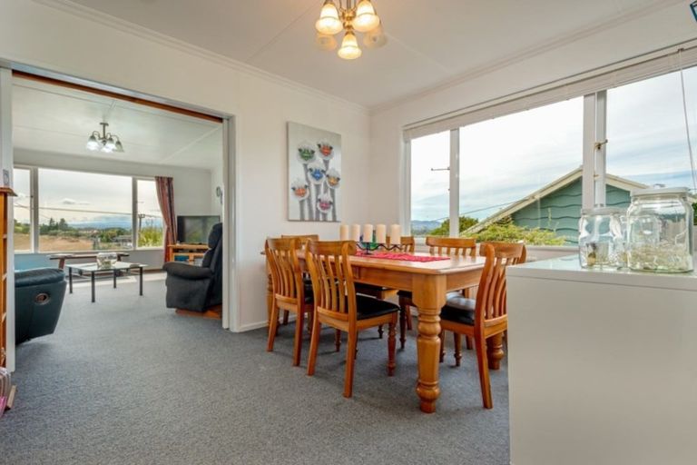 Photo of property in 16 Halcombe Road, Feilding, 4702