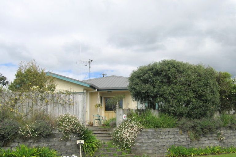 Photo of property in 4 Winiata Street, Brookfield, Tauranga, 3110