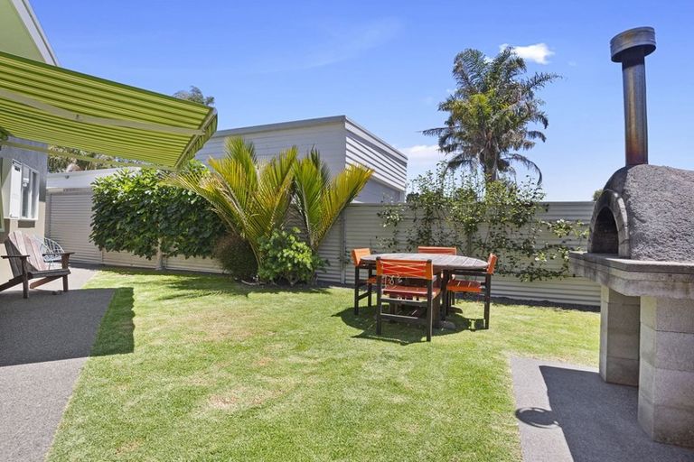 Photo of property in 61 Tangiteroria Lane, Pauanui, Hikuai, 3579