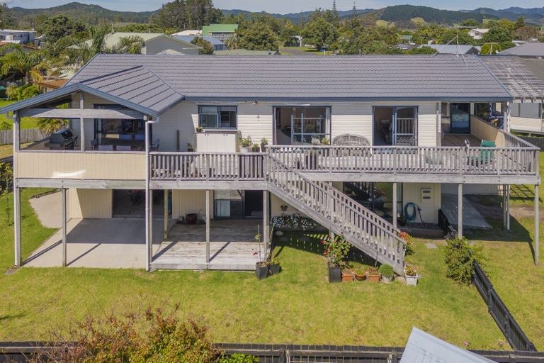 Photo of property in 110 Corokia Place, Matarangi, Whitianga, 3592