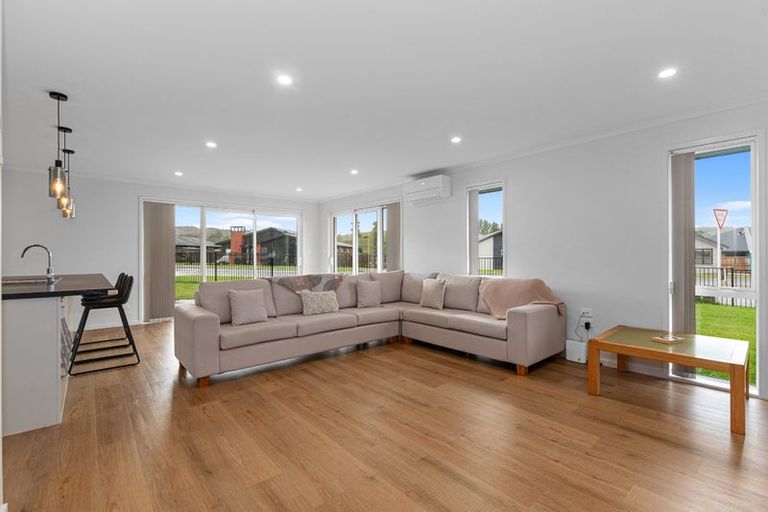 Photo of property in 2 Cascade Crescent, Tikipunga, Whangarei, 0112