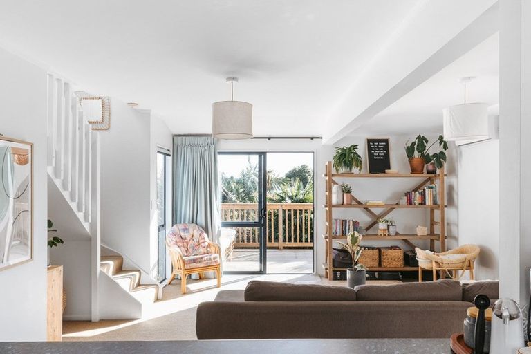 Photo of property in 12 Zachary Place, Welcome Bay, Tauranga, 3112