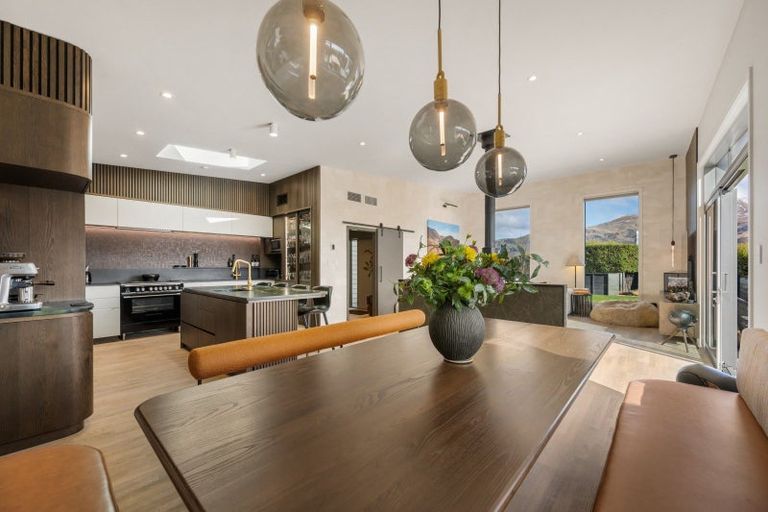 Photo of property in 120 Rob Roy Lane, Wanaka, 9305