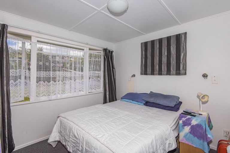 Photo of property in 11a Cambridge Street, Kamo, 0112