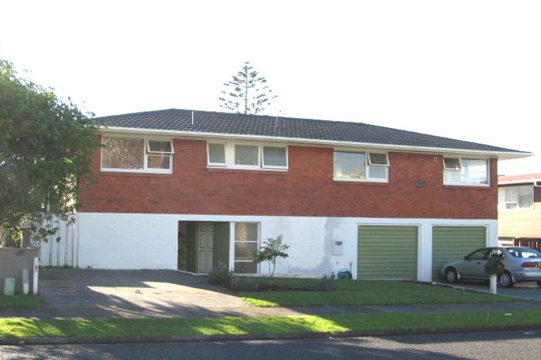 Photo of property in 1/14 Sea Spray Drive, Bucklands Beach, Auckland, 2012