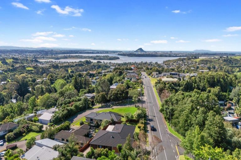 Photo of property in 132 Waikite Road, Welcome Bay, Tauranga, 3175