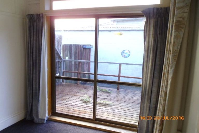 Photo of property in 70 Russell Street, Westport, 7825