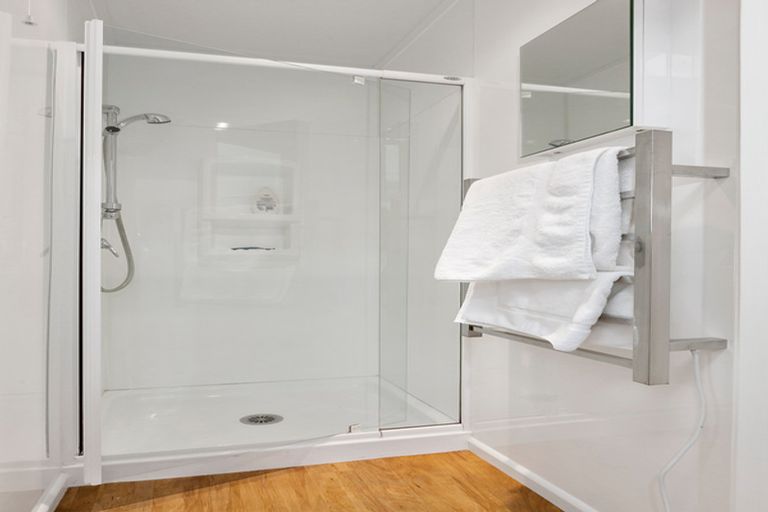 Photo of property in 215 Larnach Road, Waverley, Dunedin, 9013