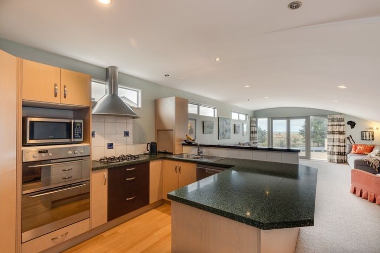 Photo of property in 378 Marine Parade, South New Brighton, Christchurch, 8062