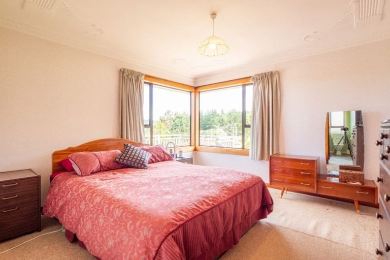 Photo of property in 325 Main South Road, Green Island, Dunedin, 9018