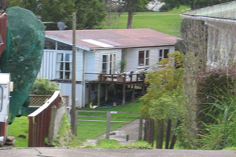 Photo of property in 23 O'halloran Road, Howick, Auckland, 2014