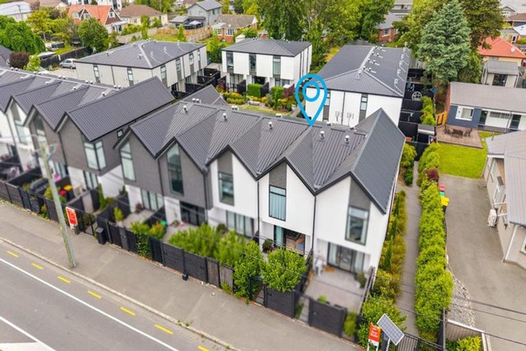 Photo of property in 2/8 New Brighton Road, Shirley, Christchurch, 8061